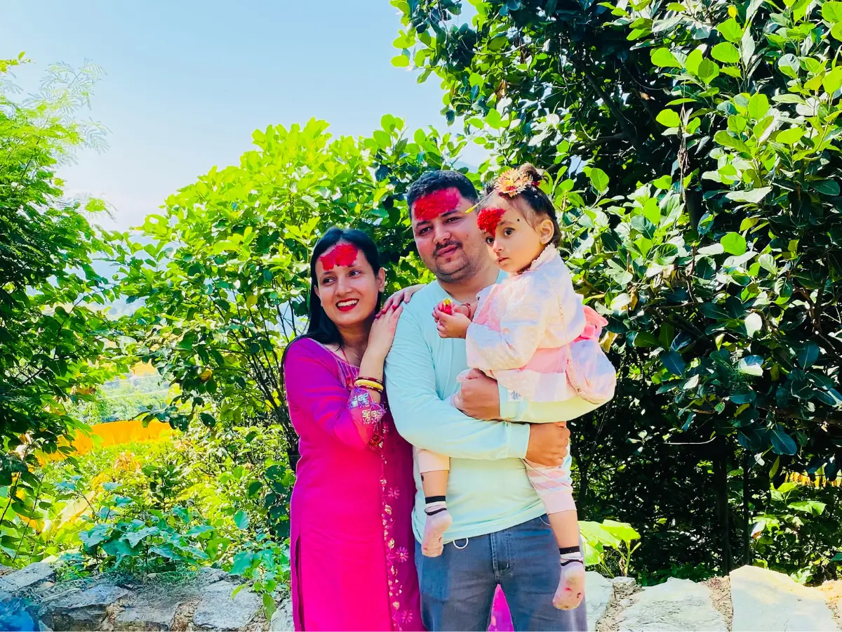 Dashain-festival-puting-tika