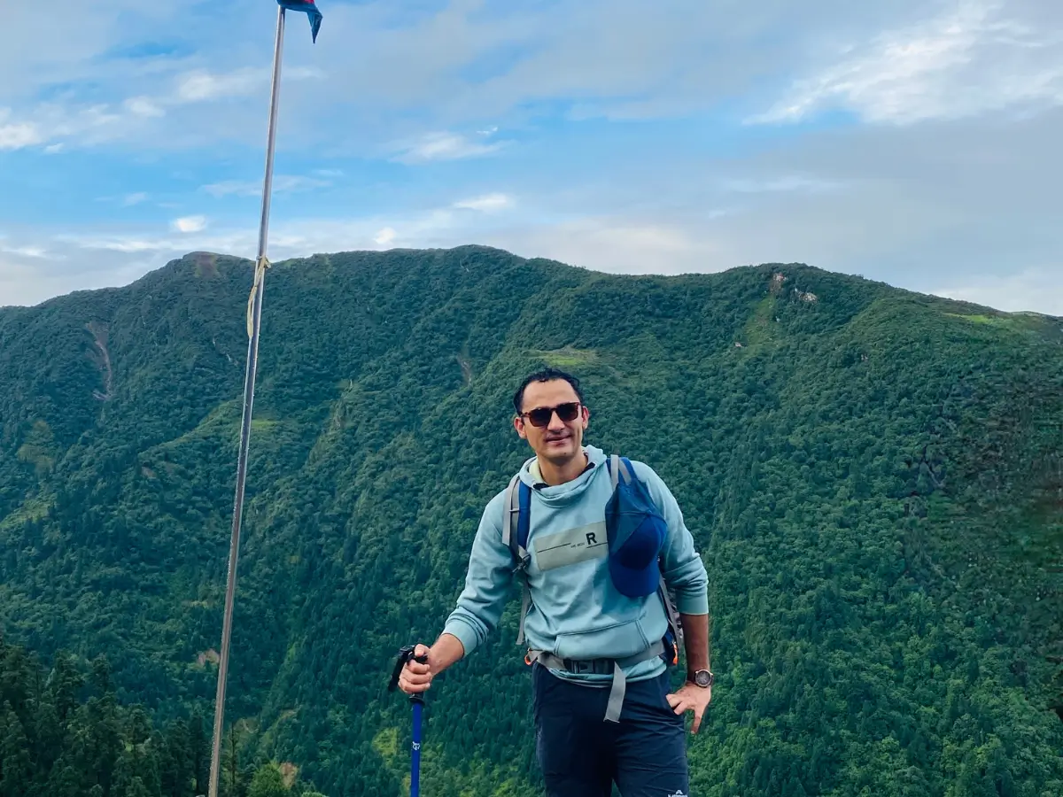 solo-trek-in-langtang-panch-pokhari-trek