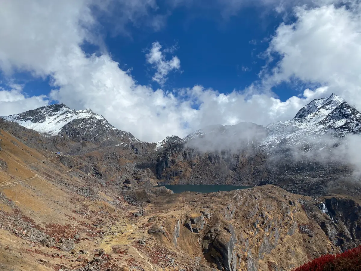 gosaikunda-views-in-nepal