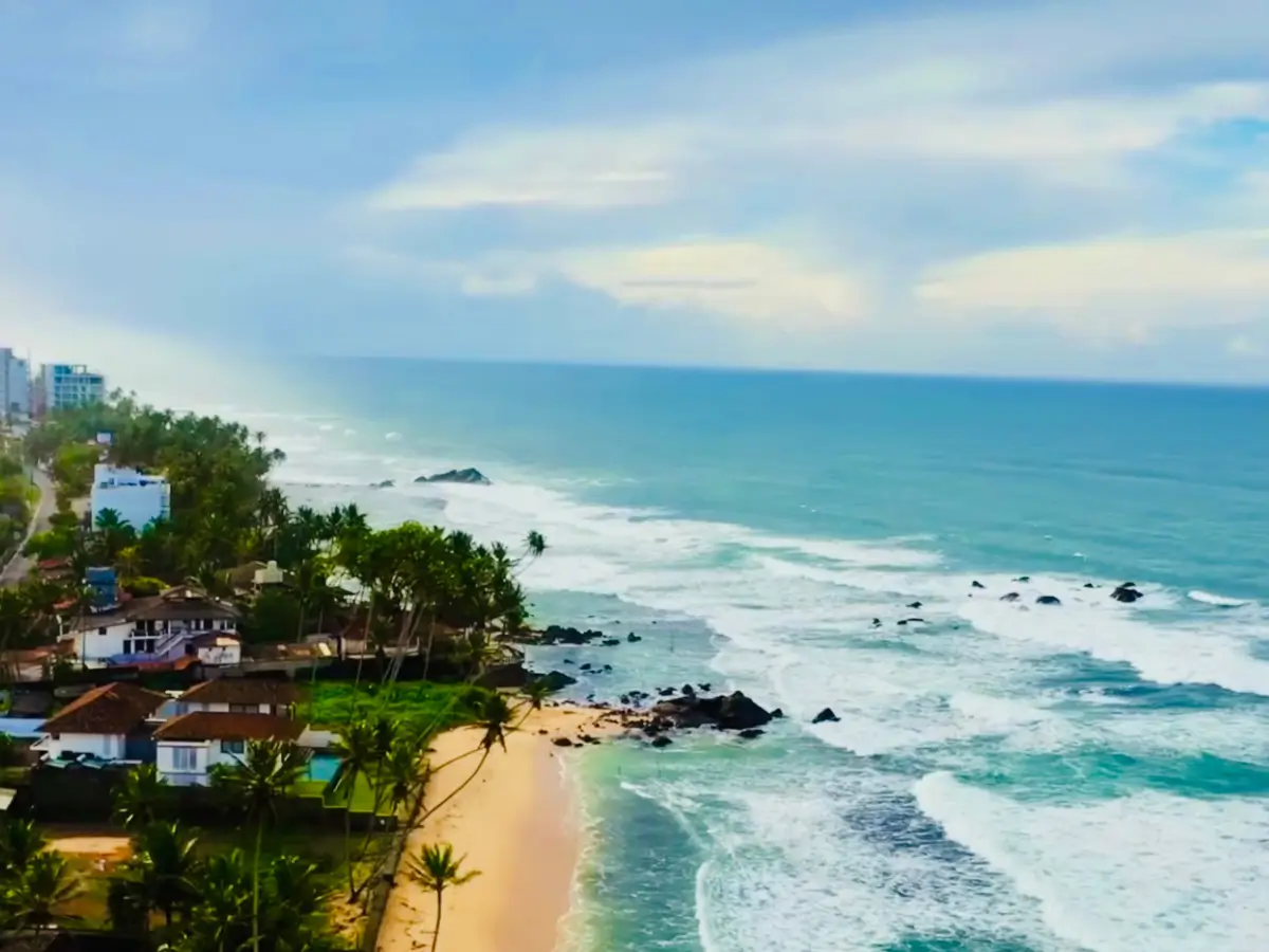 unawatuna-beach-sri-lanka